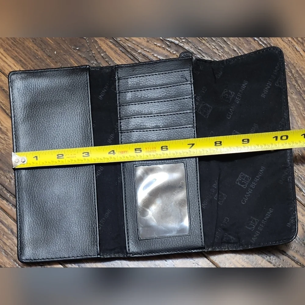 GIANI BERNINI Black Leather Tri-Fold Wallet EUC